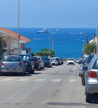 Adele בית נופש מרינה די רגוזה