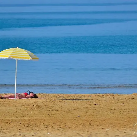 Adele בית נופש *